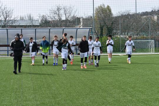 Magas sz�nvonalon �s komoly intenzit�ssal