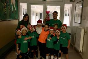 2019-ben is j�rt a Mikul�s a V�ciban