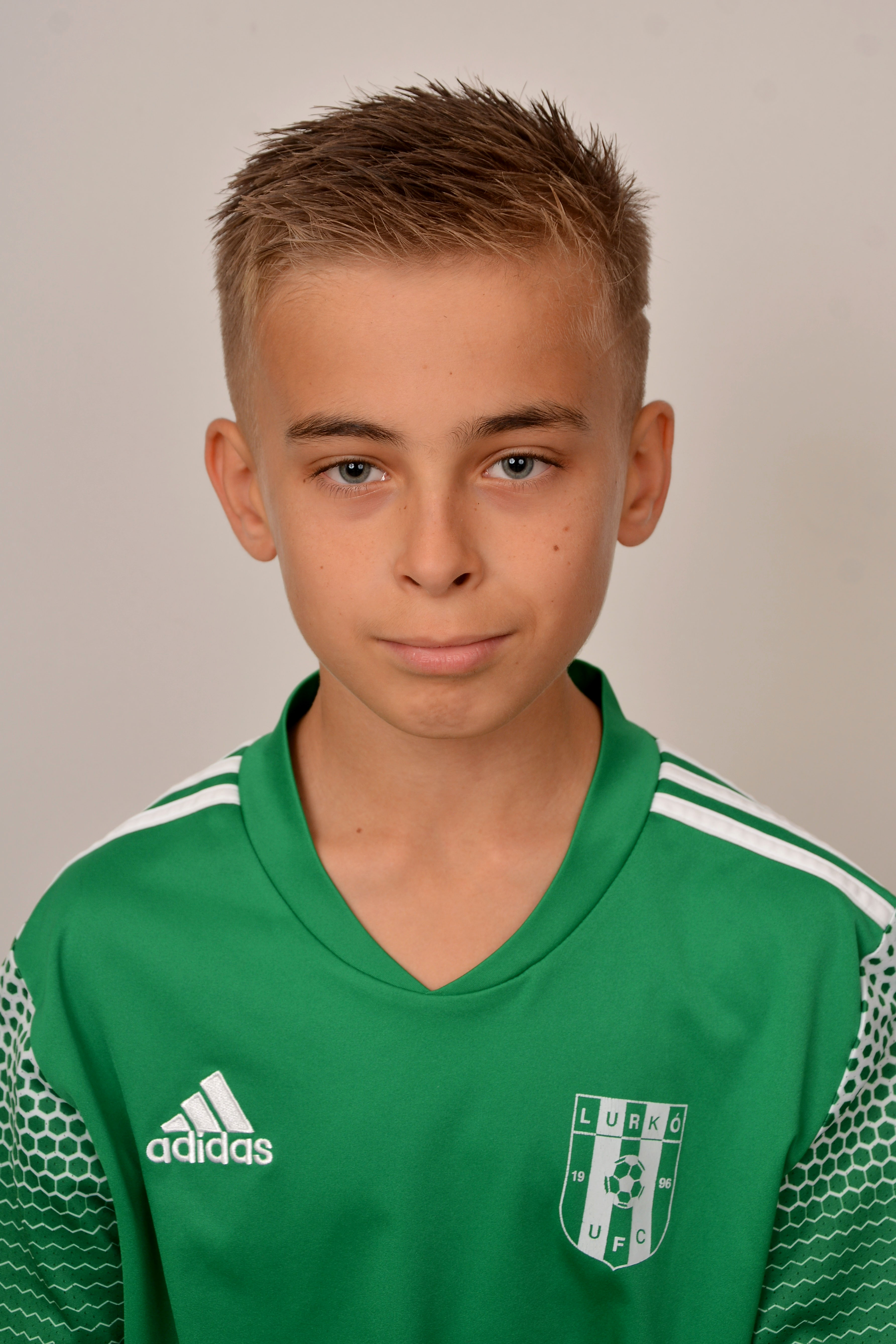 Sz�ke Benett