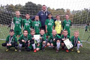 U10-es csapatunk szp ezstremmel trt haza a szlovkiai Malackybl