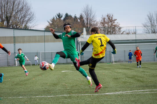 Fegyelmezetlen�l nem lehet