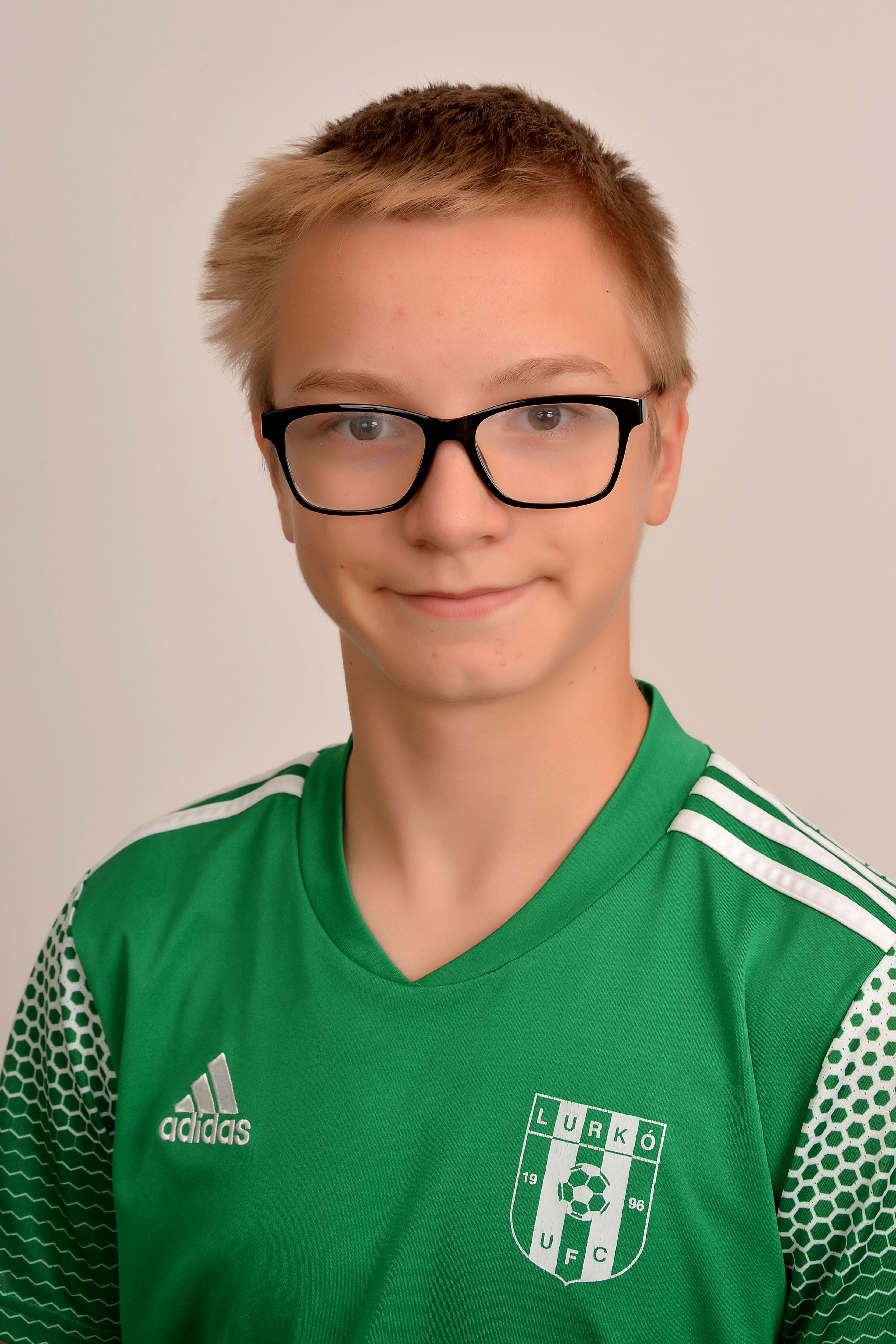 R�tk�zi �d�m