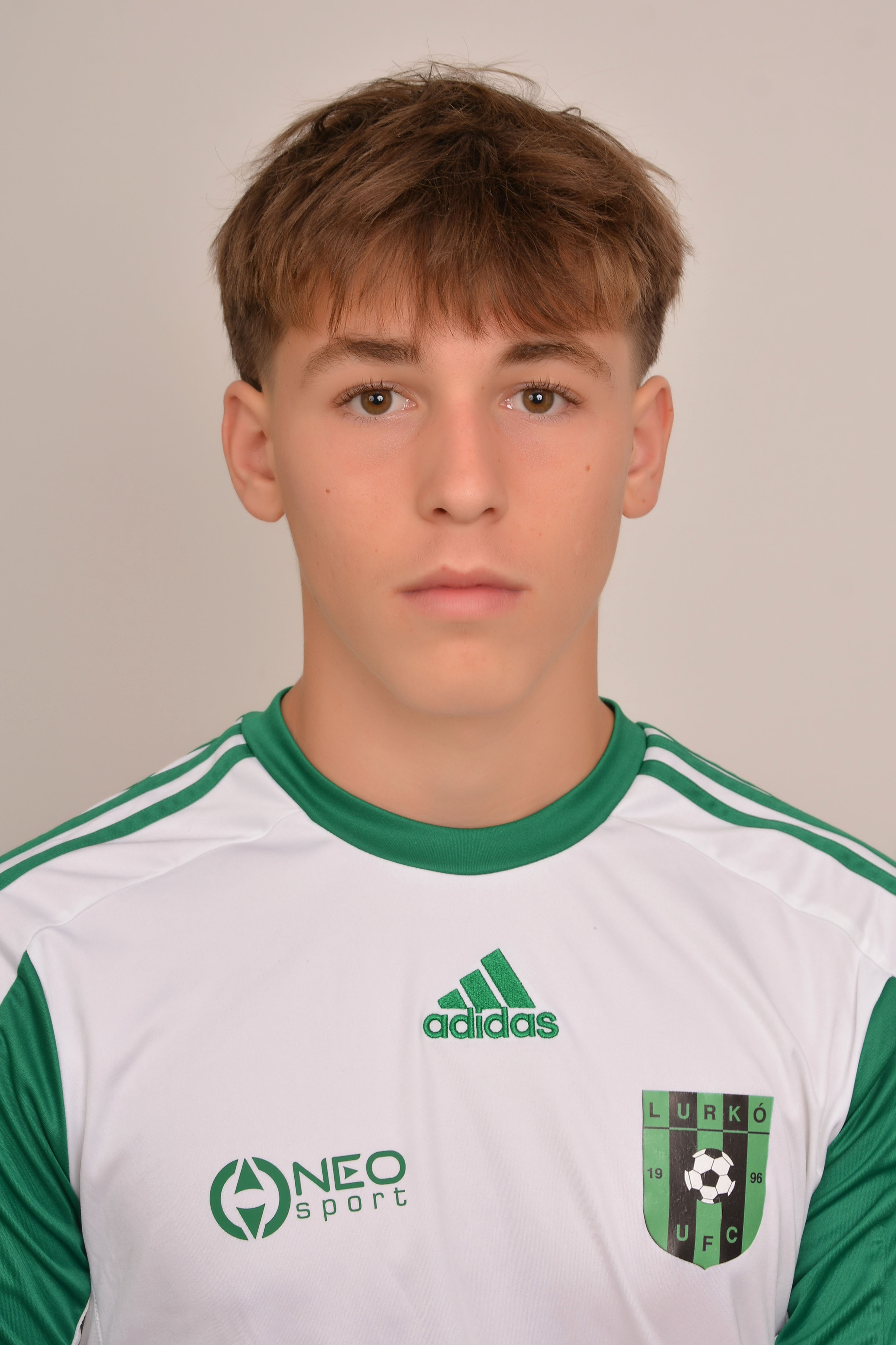 Nagy Mil�n
